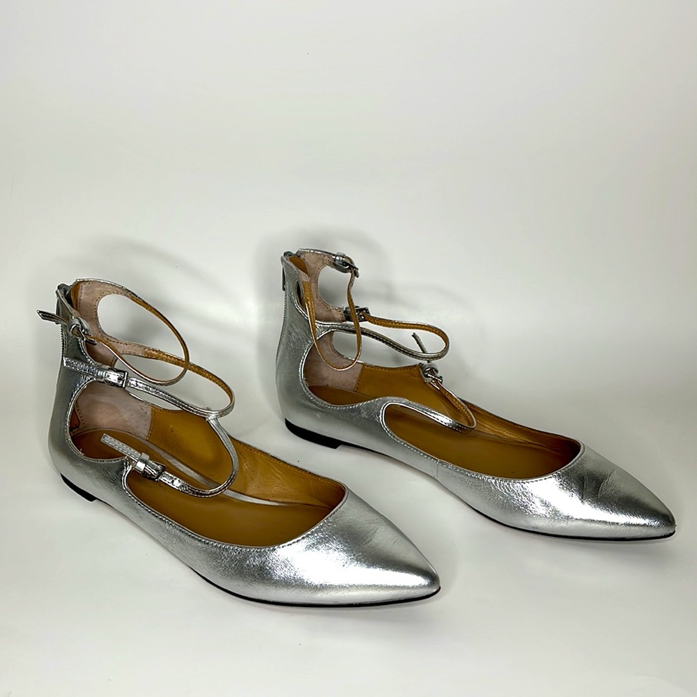 BANANA‎  REPUBLIC Metallic Silver Pointed Toe Strappy Flats Sz 7.5